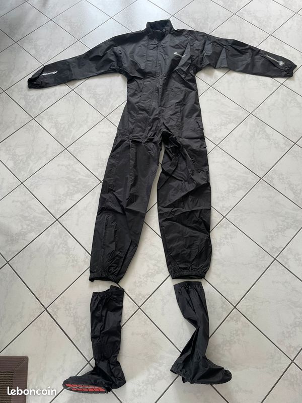 Combinaison pluie + Sur-chaussures (image 1)