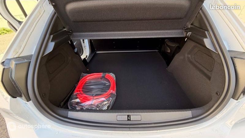 Peugeot 208 Véhicule utilitaire ou Société e-208 136ch batterie 50kWh (image 13)