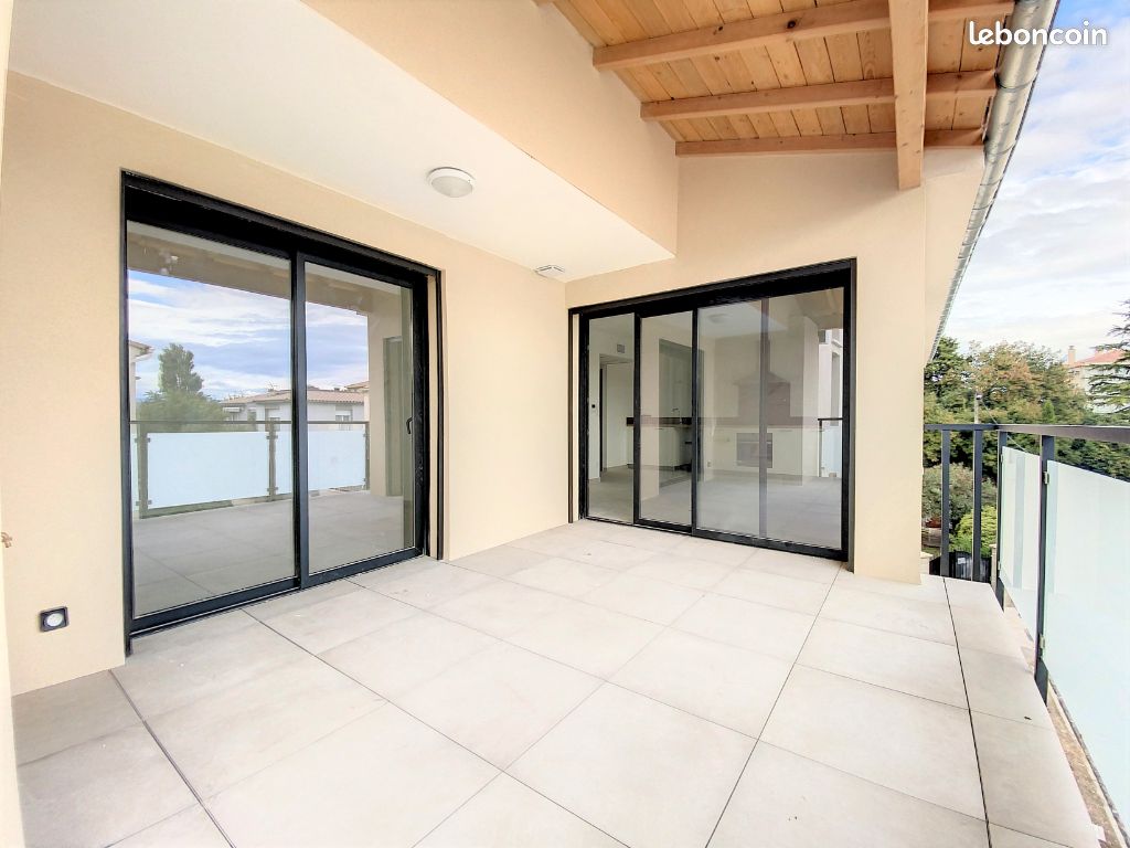 Appartement 2 pièces 42 m² · à Orange · 42 m² · 697 €/mois