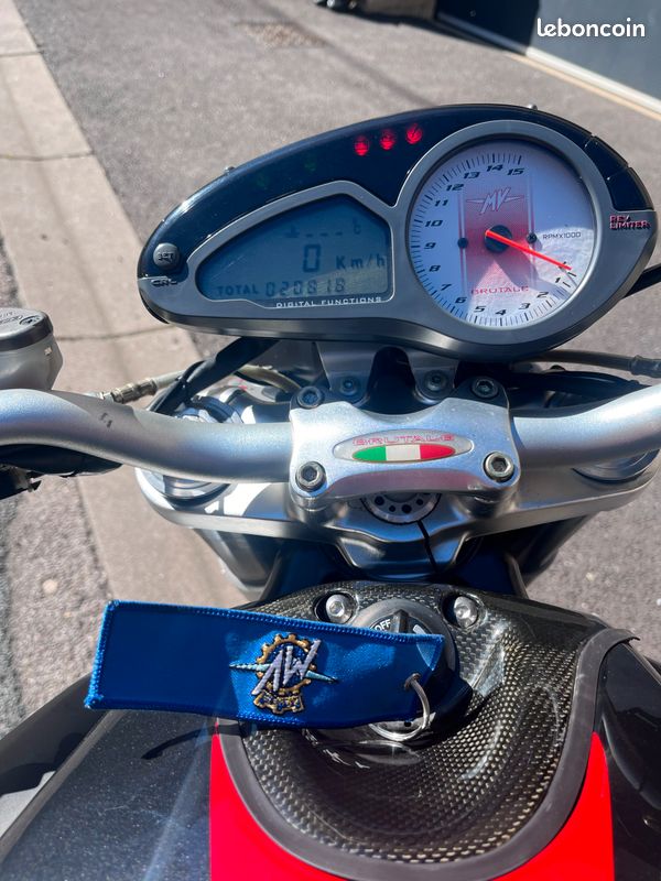 Mv agusta brutale 910r - Motos