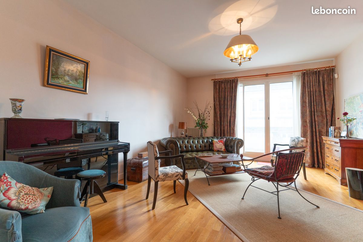 Parking 3 pièces 100 m² · à Tours · 100 m² · 312 500 €