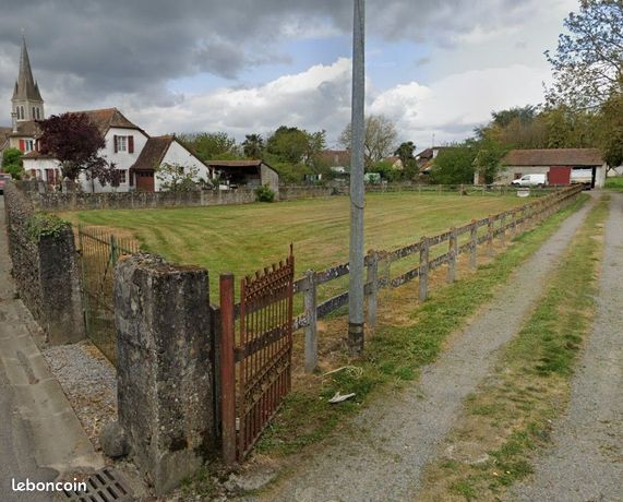 Terrain 1 010 m² Maslacq