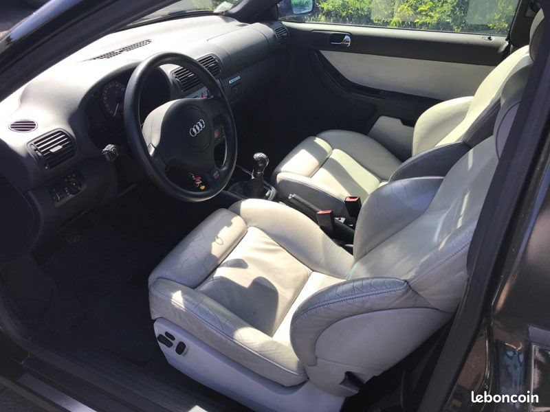 AUdi S 3 noir quattro à débattre (image 3)