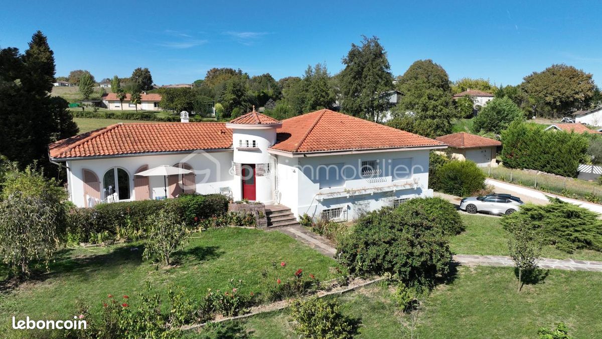 Maison 6 pièces 148 m² · à Pouillon · 148 m² · 355 000 €
