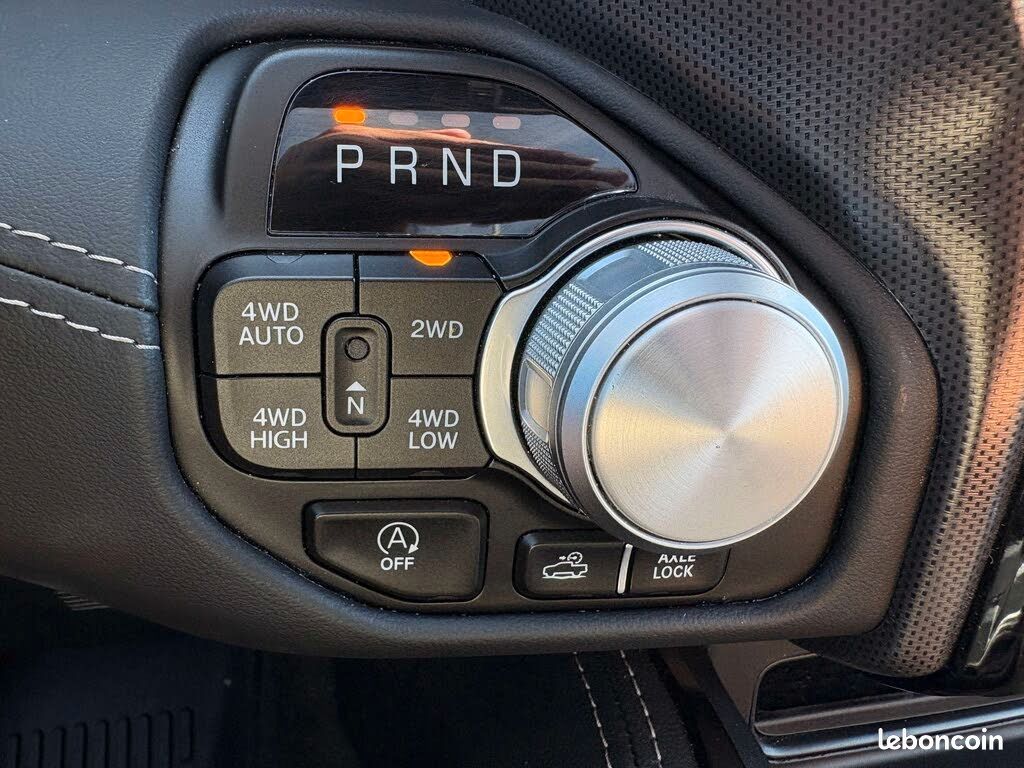 Dodge Ram 1500 V8 5,7L Limited Night Edition 2024 (image 7)