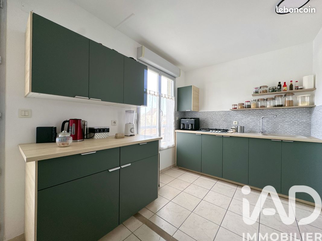 Appartement 3 pièces 64 m² · à Le Pont-de-Beauvoisin · 64 m² · 182 000 €