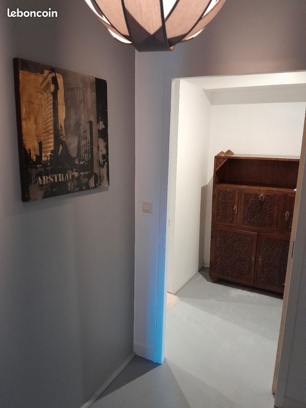 Loft 120m2 dominant la ville (image 8)