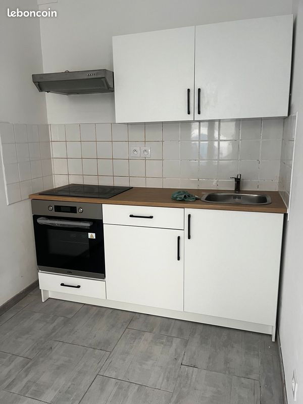 Appartement 3 pièces 68 m² · à Saint-Julien-du-Sault · 67,5 m² · 590 €/mois