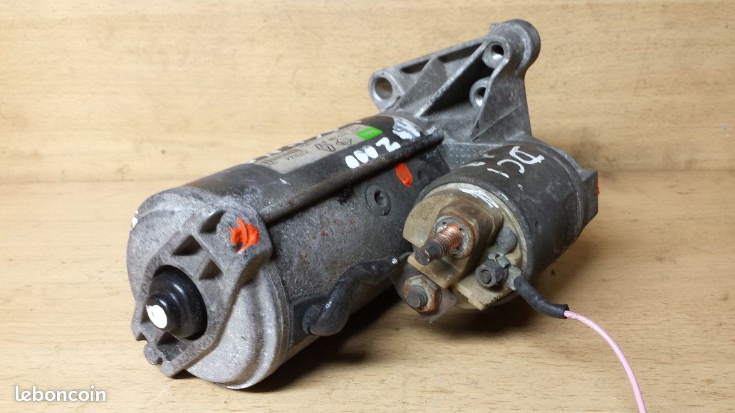 Démarreur Valeo D7R44 laguna trafic 1.9 dci peu servi (image 3)