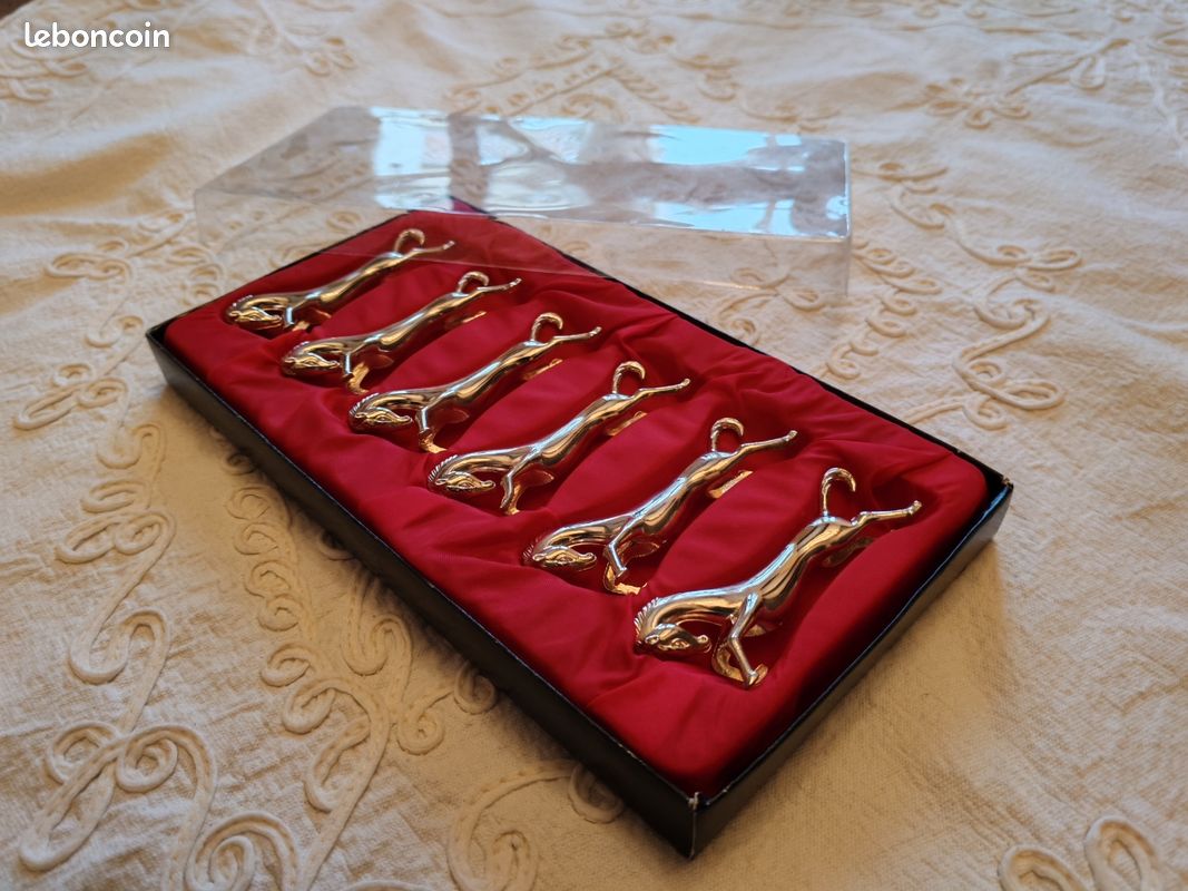 Coffret de porte-couteaux vintage chevaux (image 3)