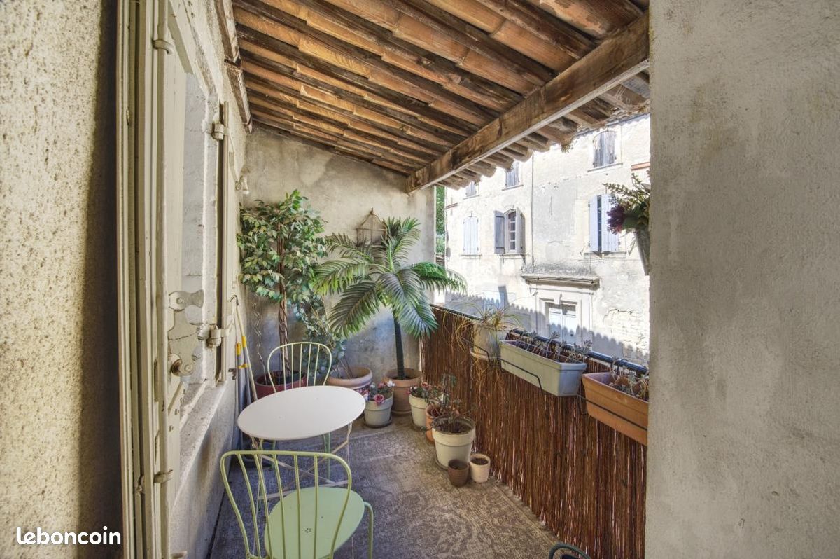 Maison 3 pièces 100 m² · à Arpaillargues-Et-Aureillac · 100 m² · 275 000 €