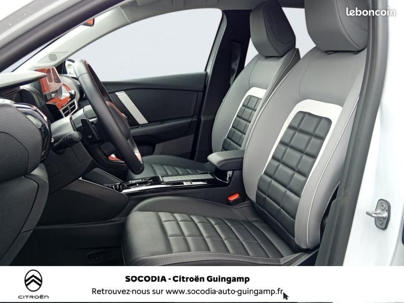 Citroen C4 1.2 Hybride 136ch S&S MAX Automatique (image 9)