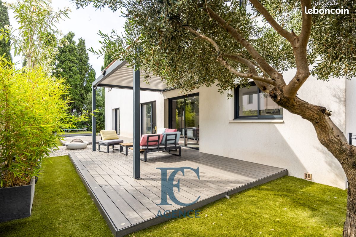Maison 6 pièces 129 m² · à Six-Fours-les-Plages · 129 m² · 870 000 €
