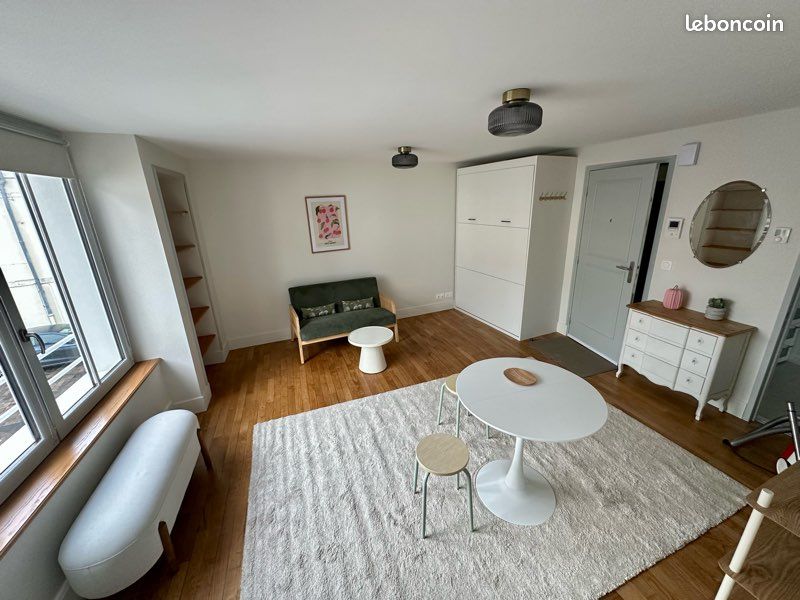 Appartement 1 pièce 30 m² · à Châteauroux · 30 m² · 570 €