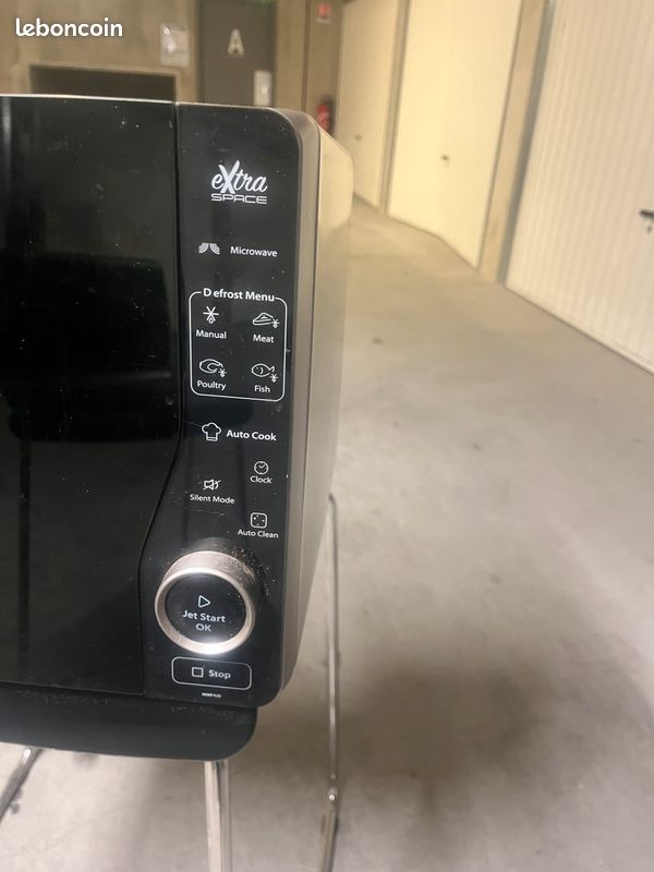 Micro-ondes Whirlpool MWF420SL Extraspace – Neuf – Monofonction