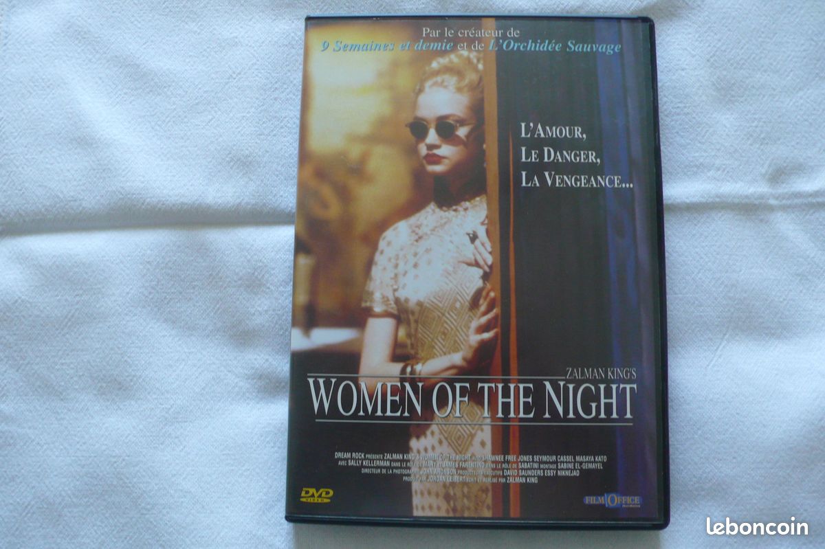 Women of the night (image 1)