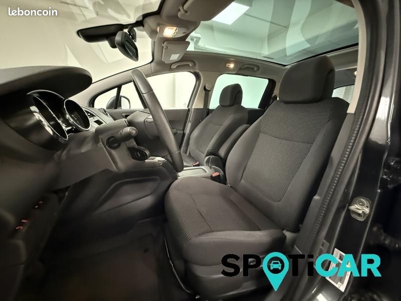Peugeot 5008 1.2 Puretech Style II S&S (image 9)