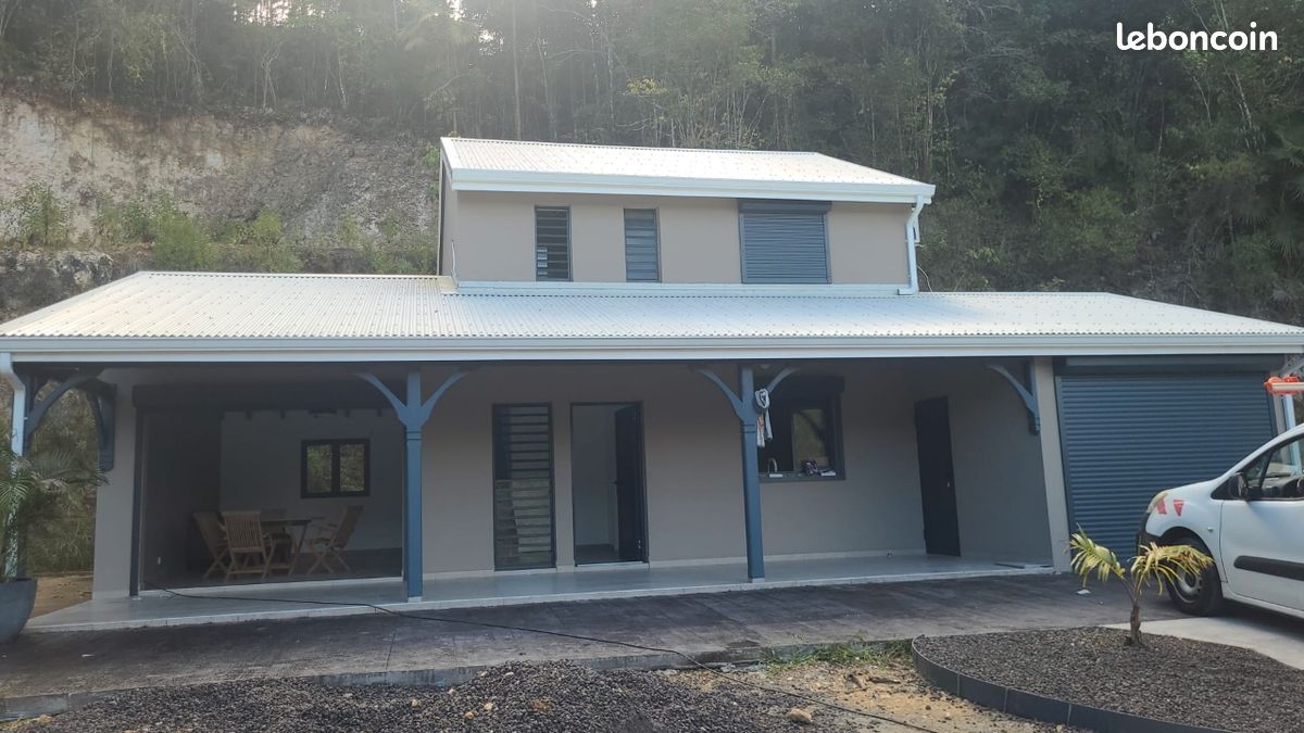 Maison 4 pièces 100 m² · à Le Gosier · 100 m² · 2 000 €/mois