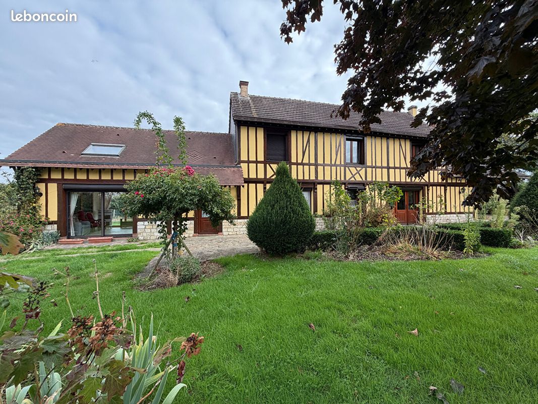 Maison 7 pièces 160 m² · à Roncherolles-sur-le-Vivier · 160 m² · 367 000 €