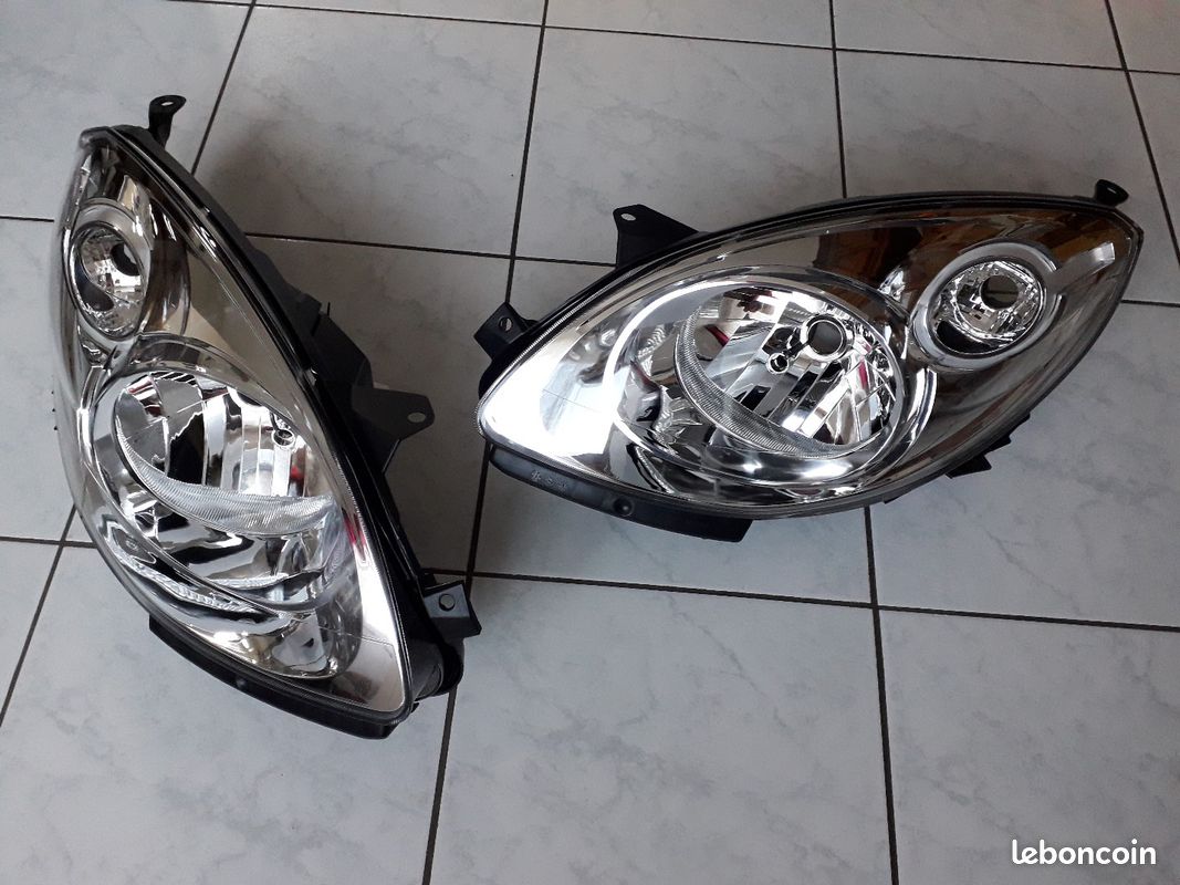 Phare Avant pour Twingo 2 Neuf (image 2)