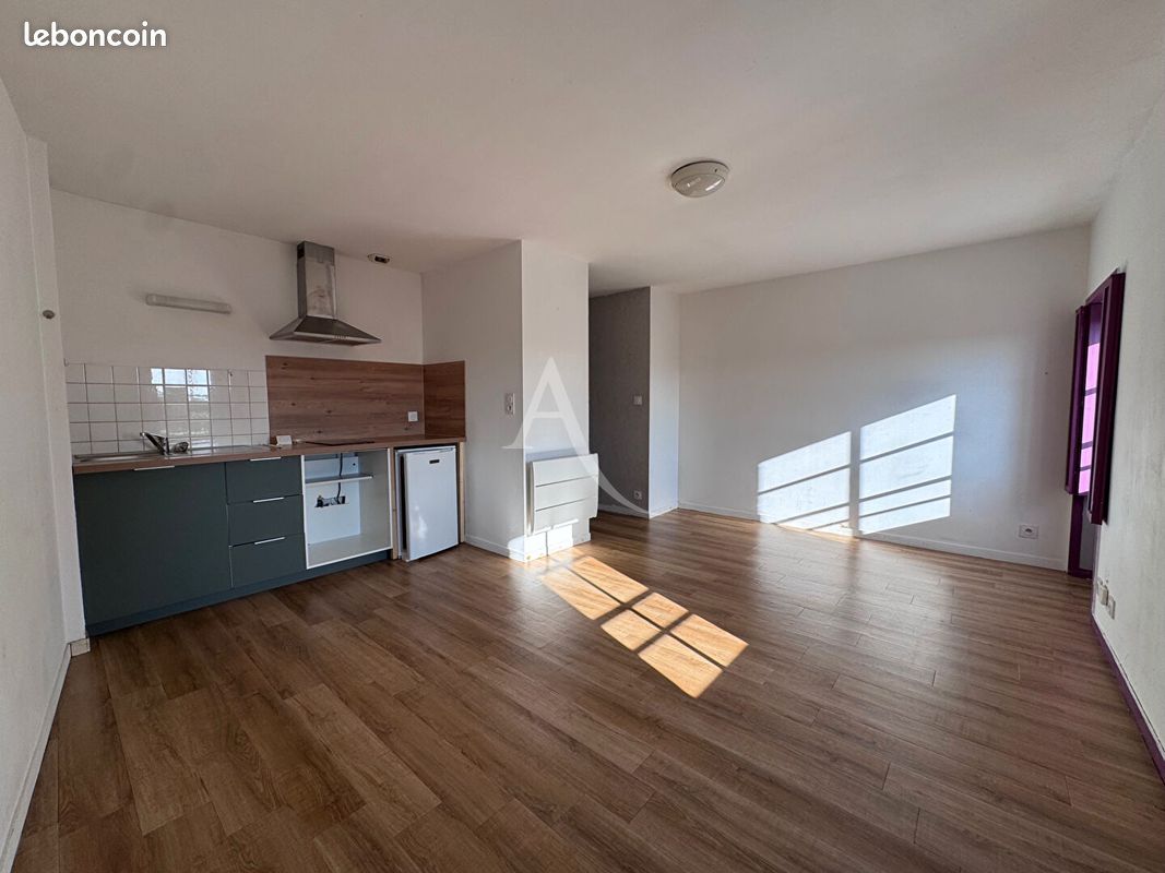 Studio 1 pièce 26 m² (image 1)