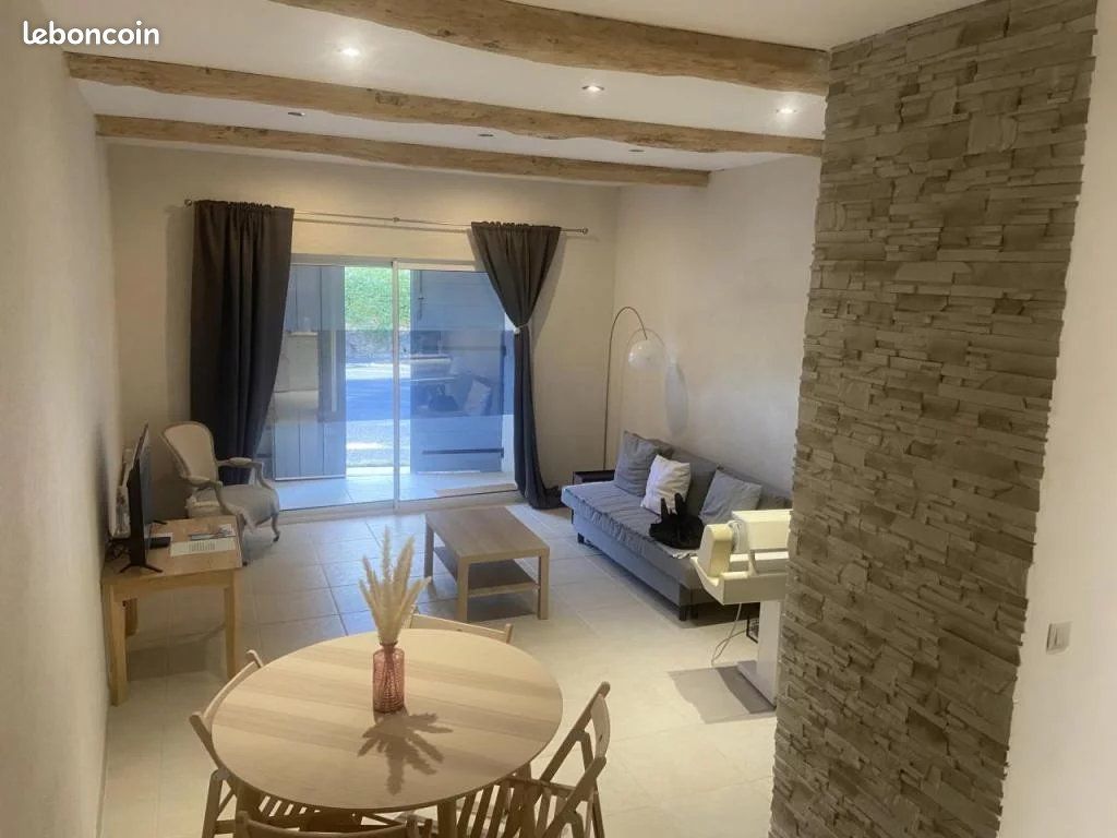Appartement 2 pièces 65 m² · à Rians · 65 m² · 820 €/mois
