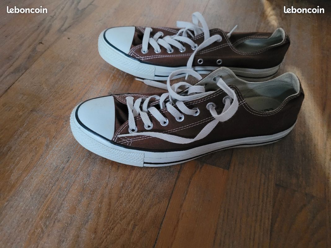 Baskeets homme Converse T45 Chaussures