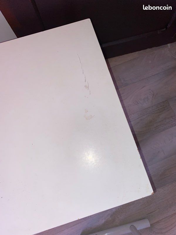 Table IKEA blanche (image 2)