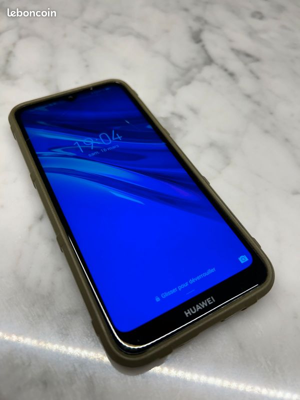 Téléphone mobile HUAWEI Y6 2019 + coque RUGGED SHIELD kaki (image 1)