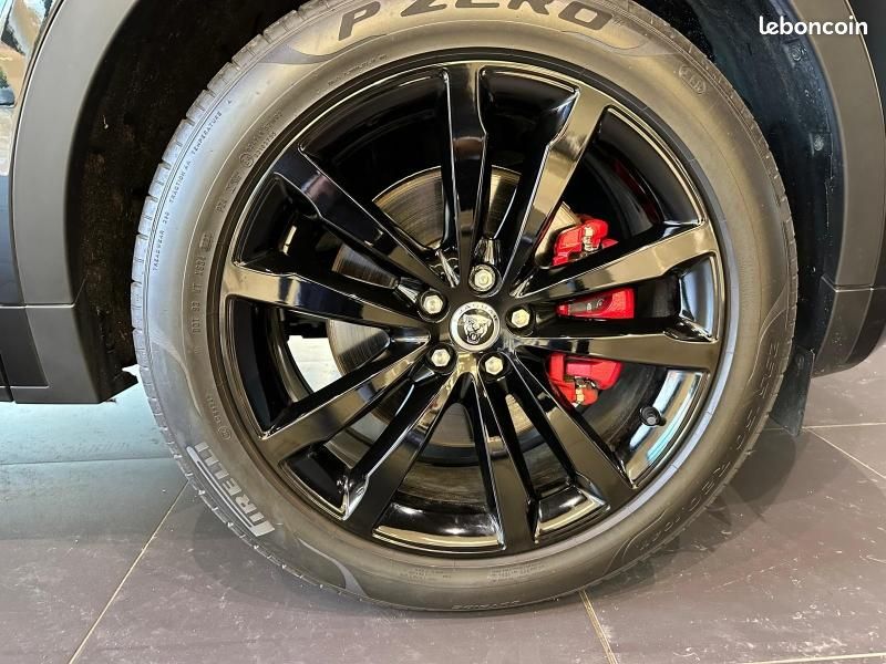 Jaguar E-Pace P200 FlexFuel MHEV 200ch R-Dynamic SE (image 7)