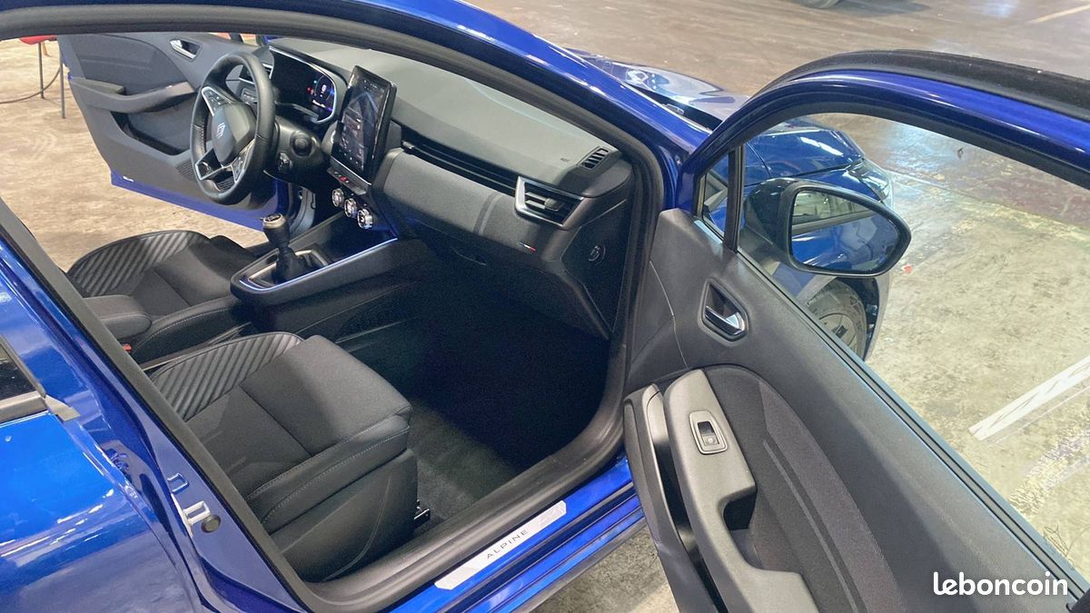Renault clio tce 90 ch gsr2 esprit alpine (image 26)