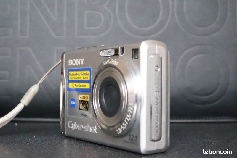 Appareil photo vintage Sony Cybershot 12.1 (image 2)