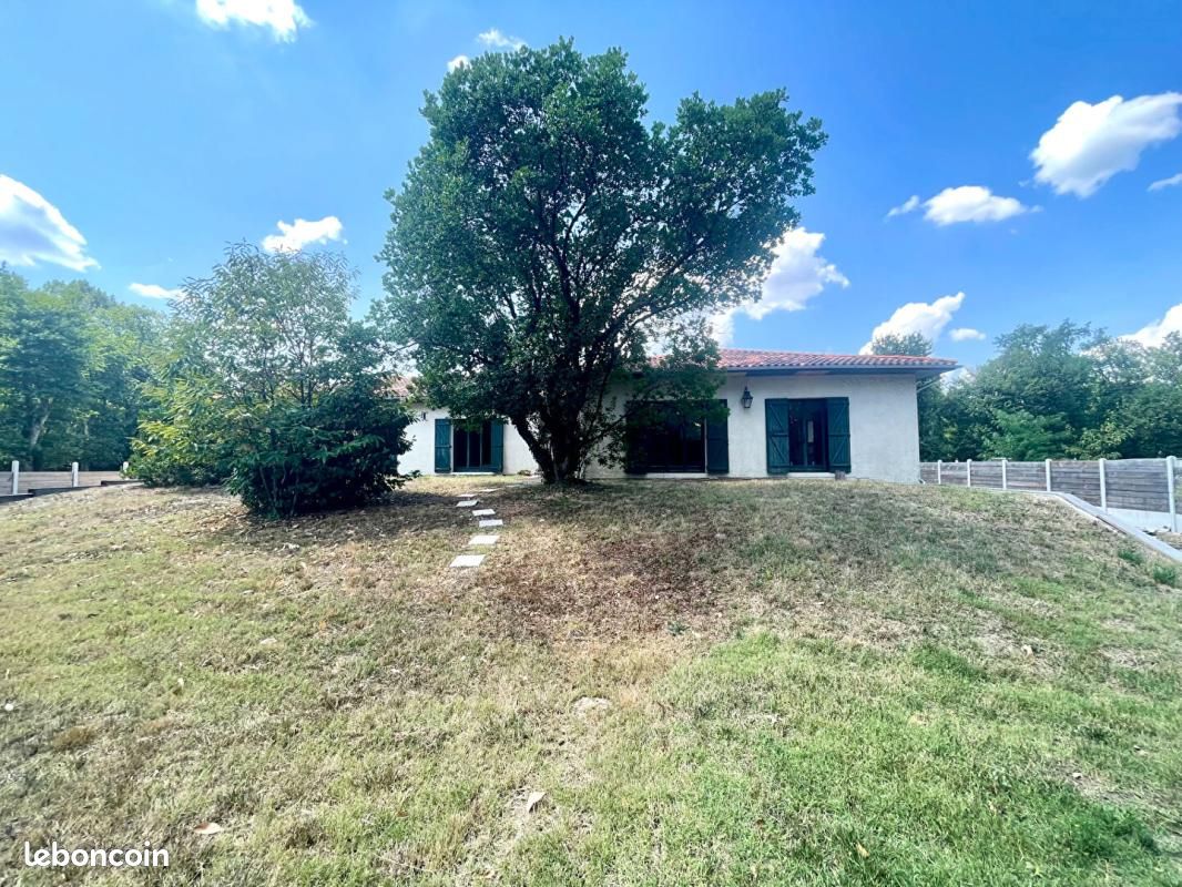 Maison 7 pièces 272 m² · à Mérignac · 272 m² · 499 000 €