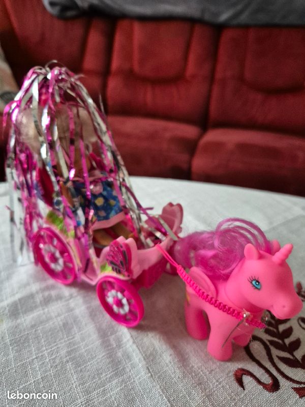 Jouets poupées , carrosse, licorne (image 6)