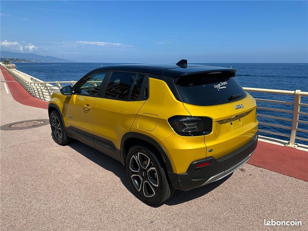 Jeep Avenger 115 KW 4X2 Summit (image 3)