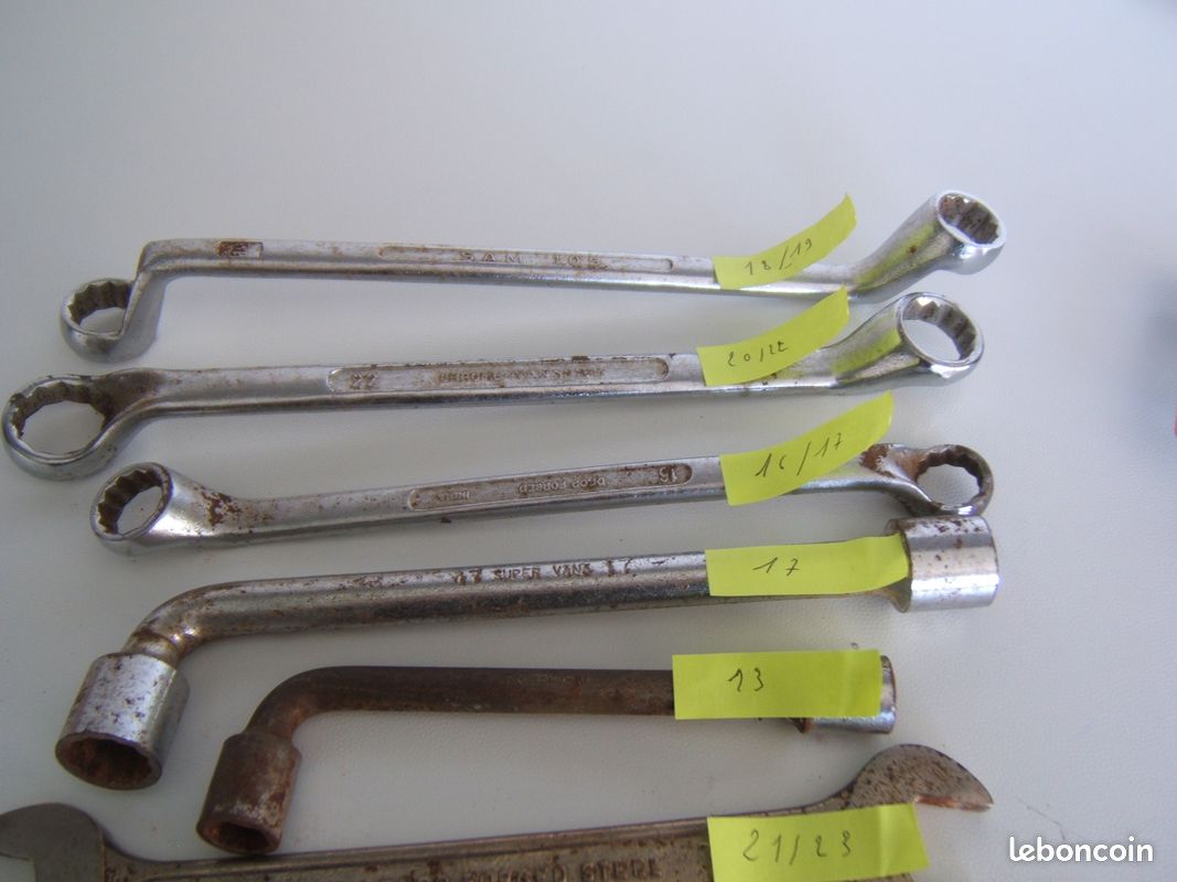Clef diverse (image 1)