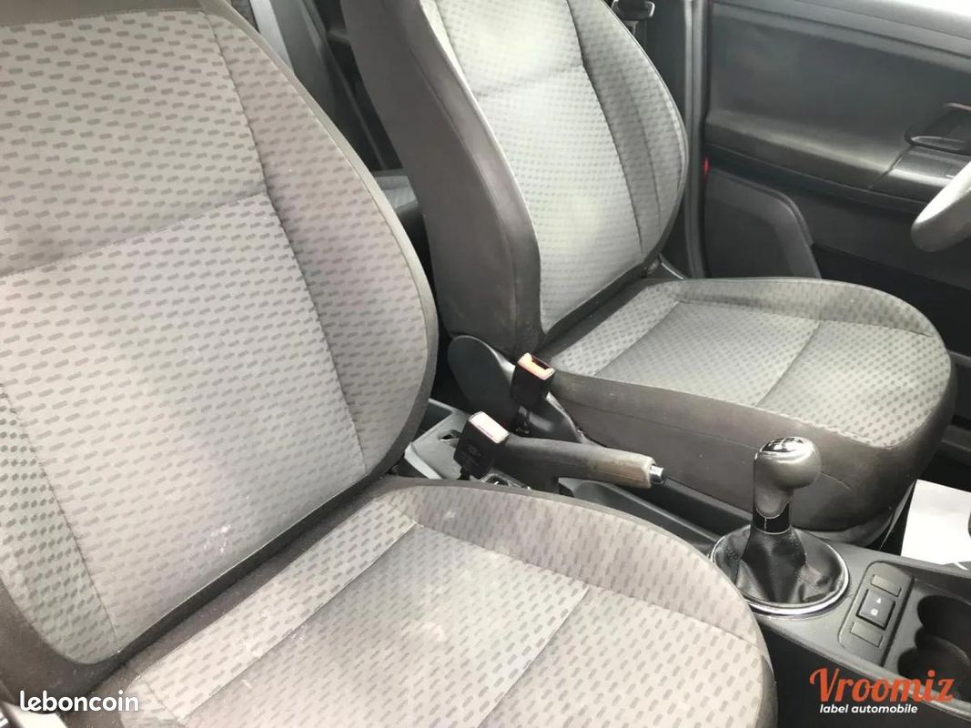 Skoda Fabia 1.6 TDI 75 BUSINESS (image 5)