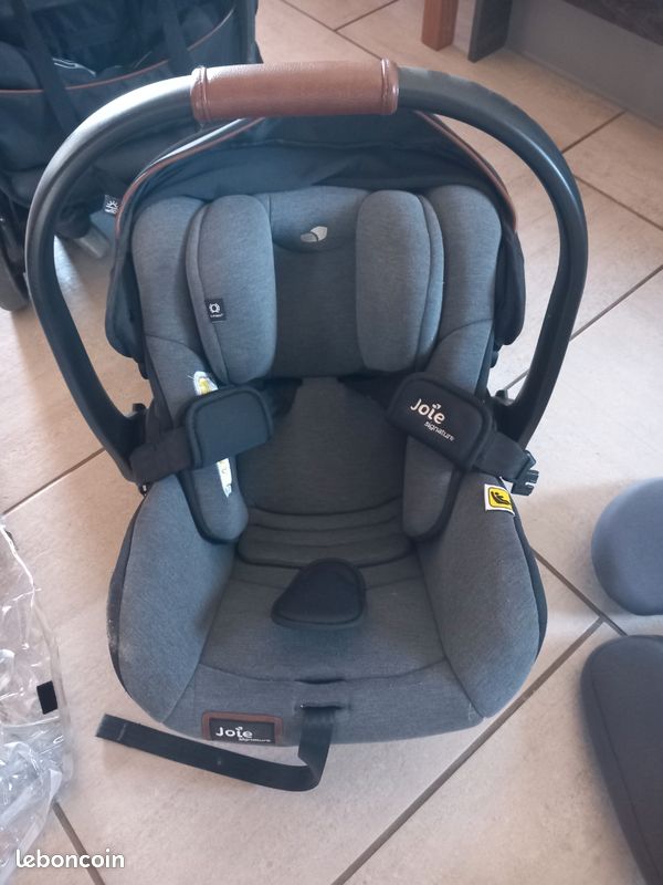 Poussette JOIE + cosy+ base isofix+ housse pluie (image 14)