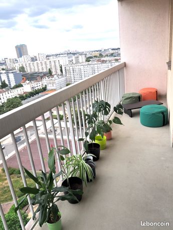 F3 avec balcons cave et parking