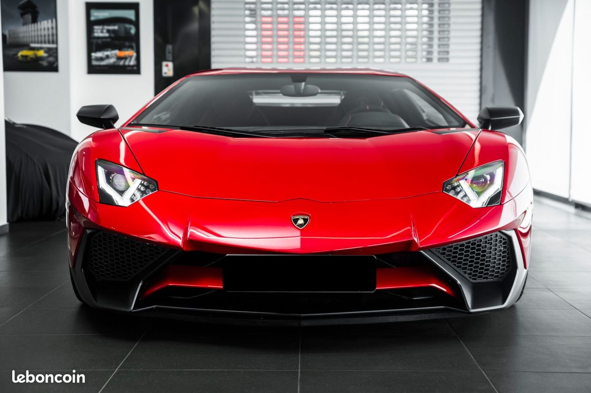 Lamborghini Aventador SV Coupé LP750-4 V12 6.5 750 ch (image 3)