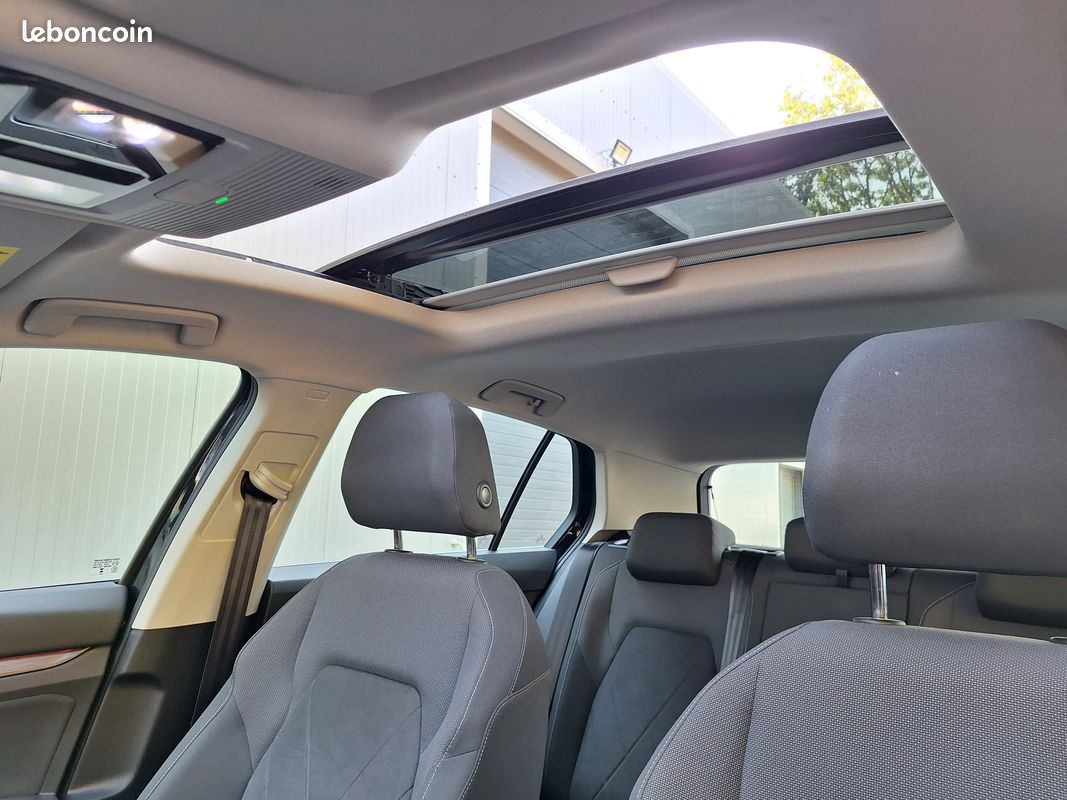 Volkswagen golf viii 1.5 prix 17940 ttc etsi opf 150 style 1st dsg7 toit ouvrant (image 9)