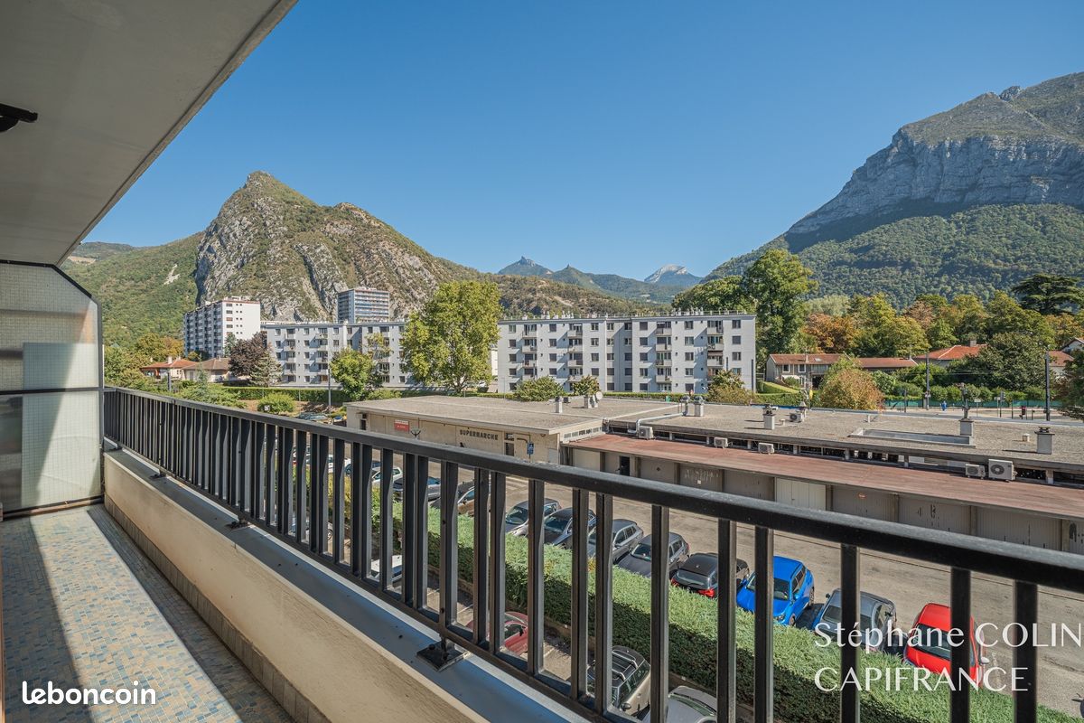 Appartement 3 pièces 64 m² · à Saint-Égrève · 64 m² · 125 000 €