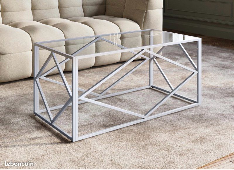 Table en verre (image 1)