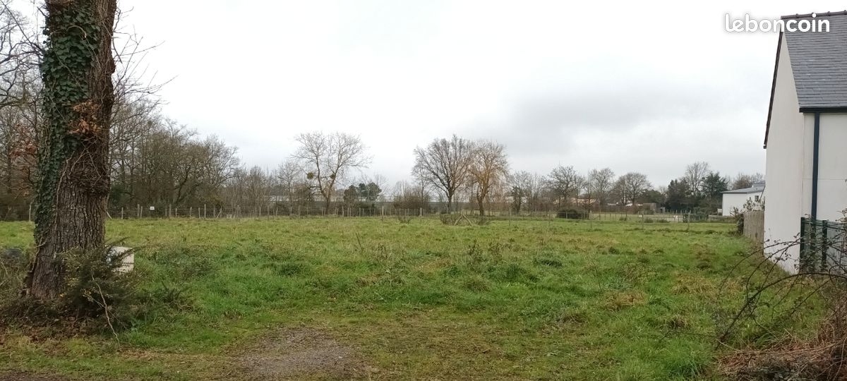 Terrain constructible · à Saint-Mars-du-Désert · 120 000 €
