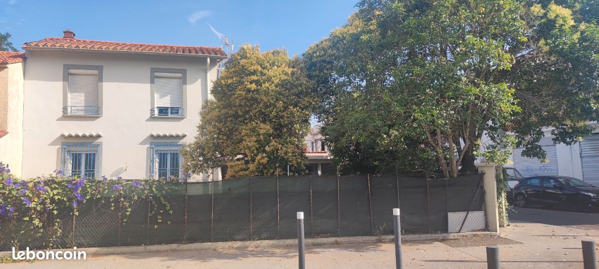Maison 5 pièces 89 m² · à Perpignan · 89 m² · 973 €