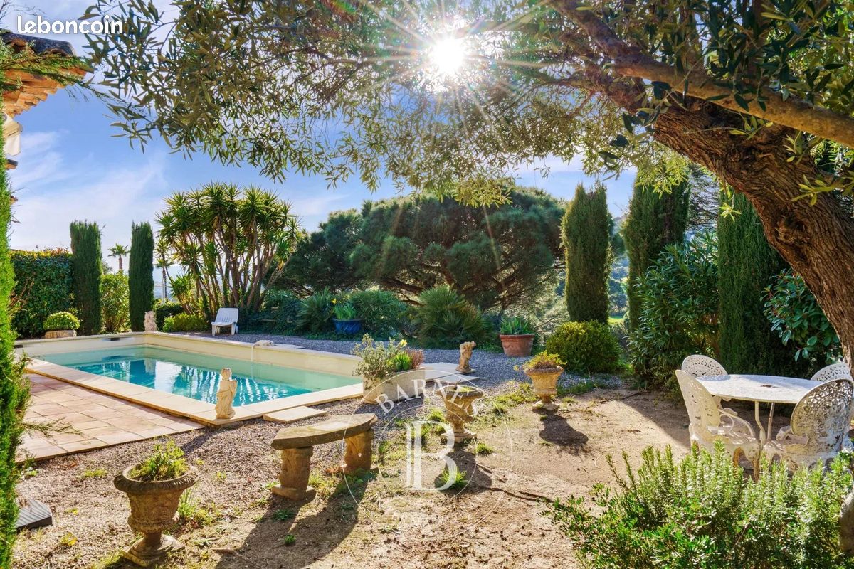 Maison 4 pièces 130 m² · à Sainte-Maxime · 130 m² · 995 000 €