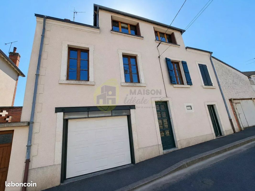Maison 7 pièces 122 m² · à Vierzon · 122 m² · 76 300 €