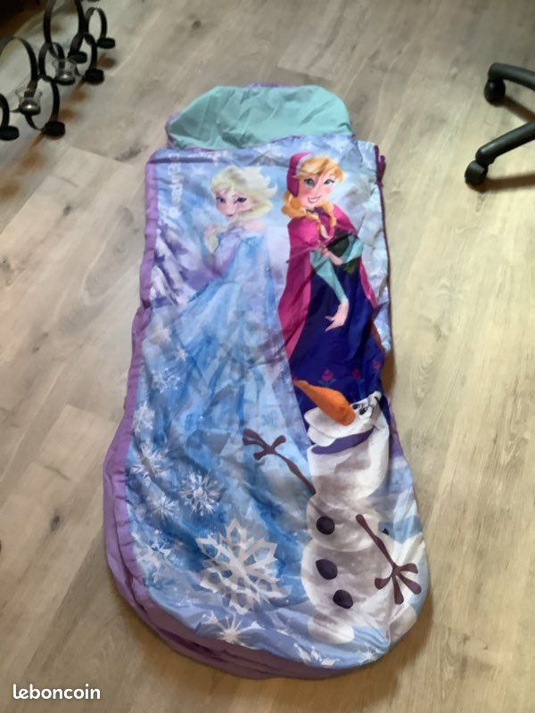 Matelas gonflable pour enfant reine des neiges Mobilier enfant
