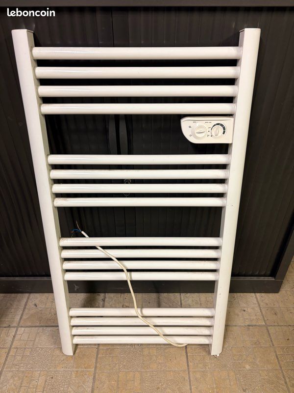 Sèche-serviettes électrique 500 W – fil pilote (image 1)