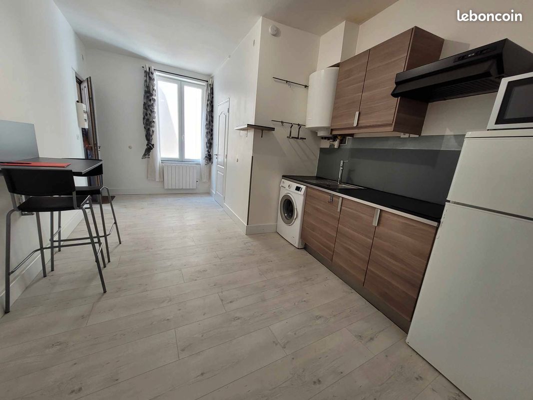 Appartement 2 pièces 47 m² · à Saint-Étienne · 47 m² · 460 €/mois